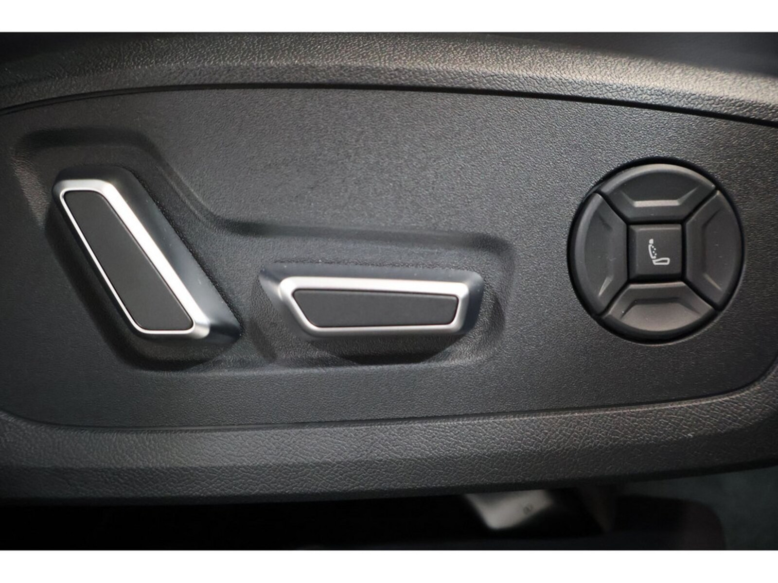 Audi S6 Avant e-tron – Bild 17