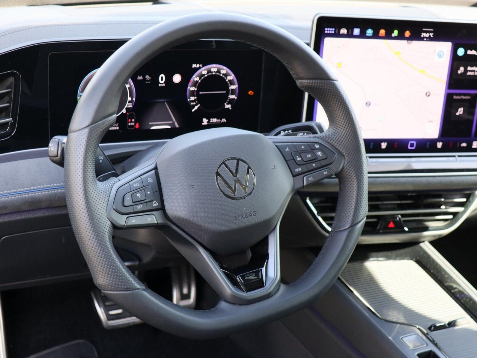 Volkswagen Passat – Bild 10