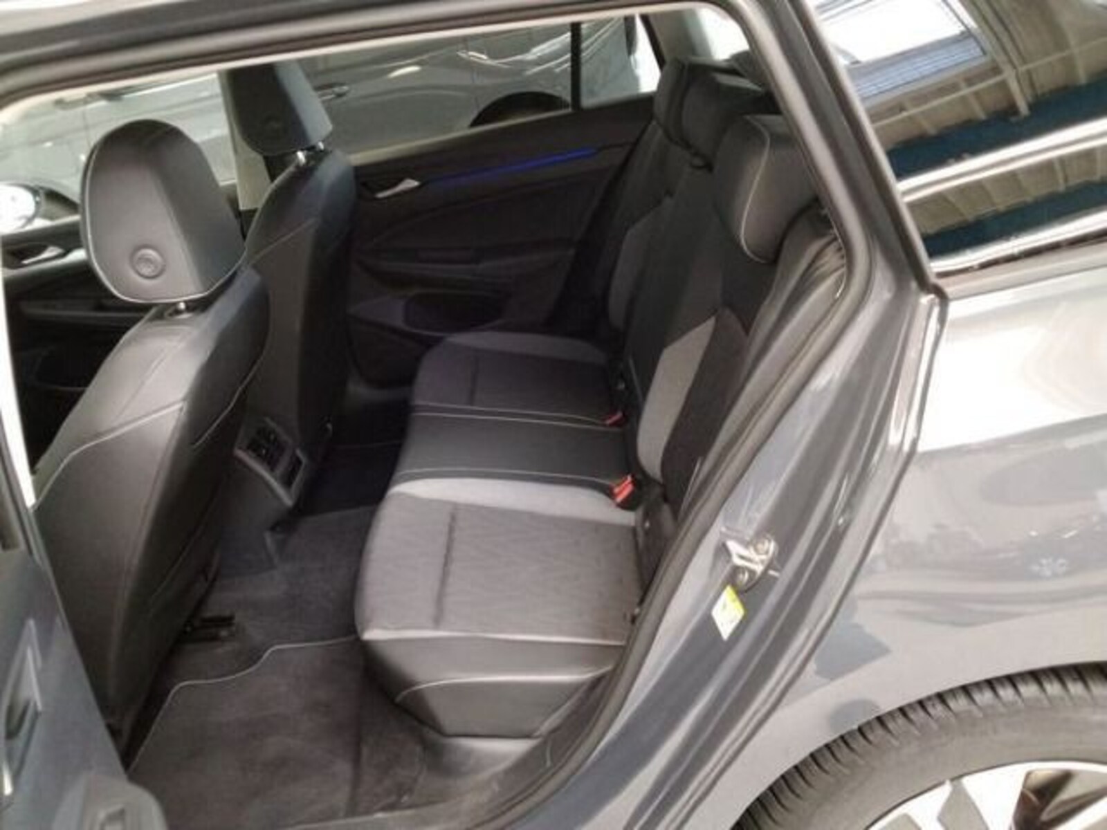Volkswagen Golf Variant – Bild 6
