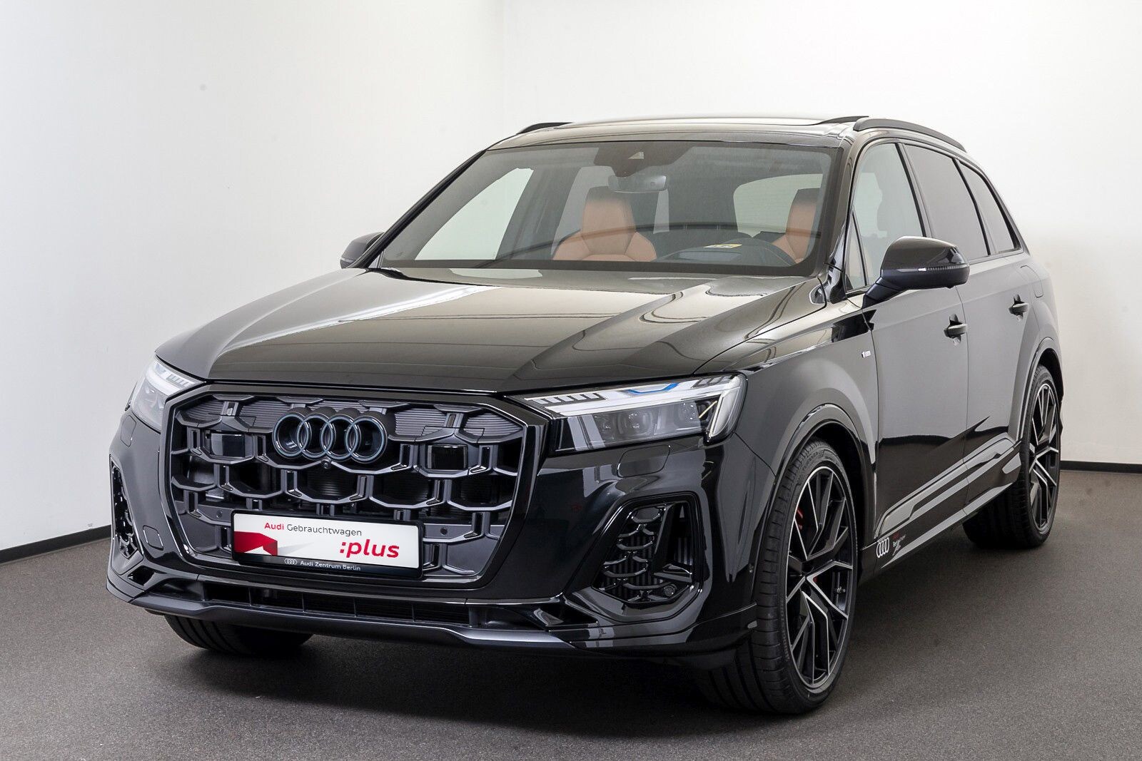 Audi Q7 SUV TFSI e