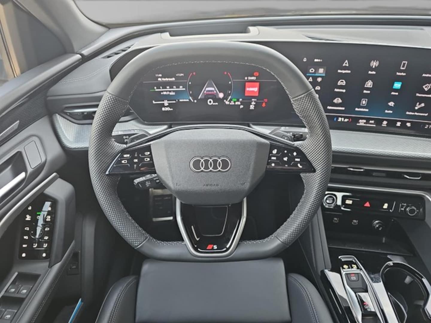 Bild über Audi Q5 Sportback TDI quattro 150 kW S tronic - für weitere Informationen kontaktieren Sie den Audi Partner