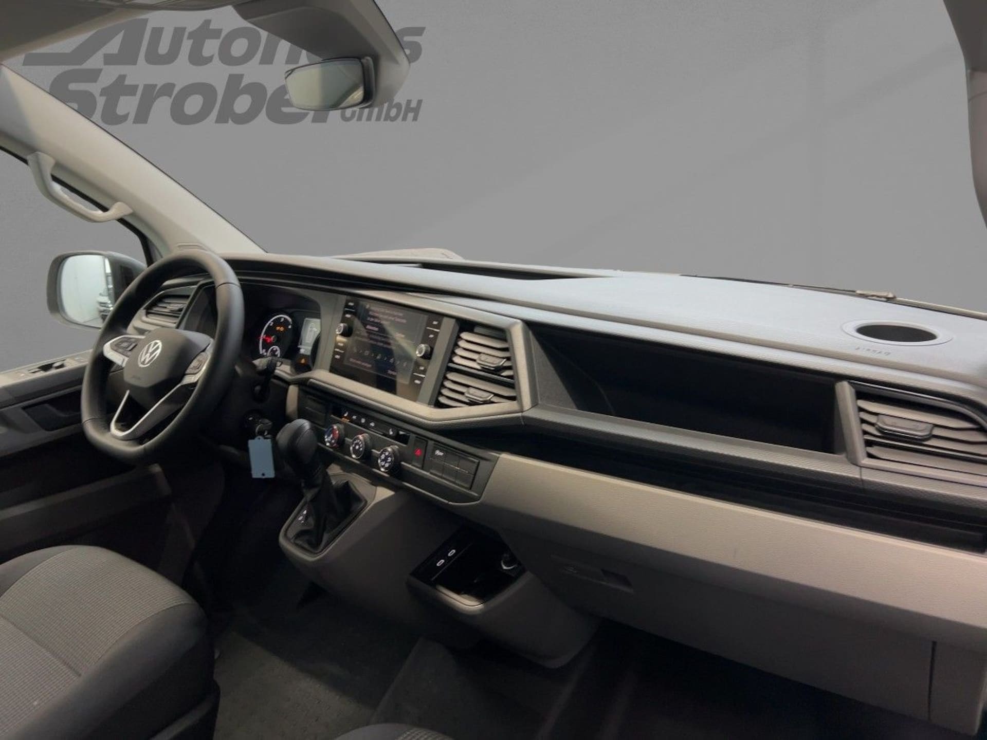 Volkswagen T6.1 Transporter Kasten langer Radstand