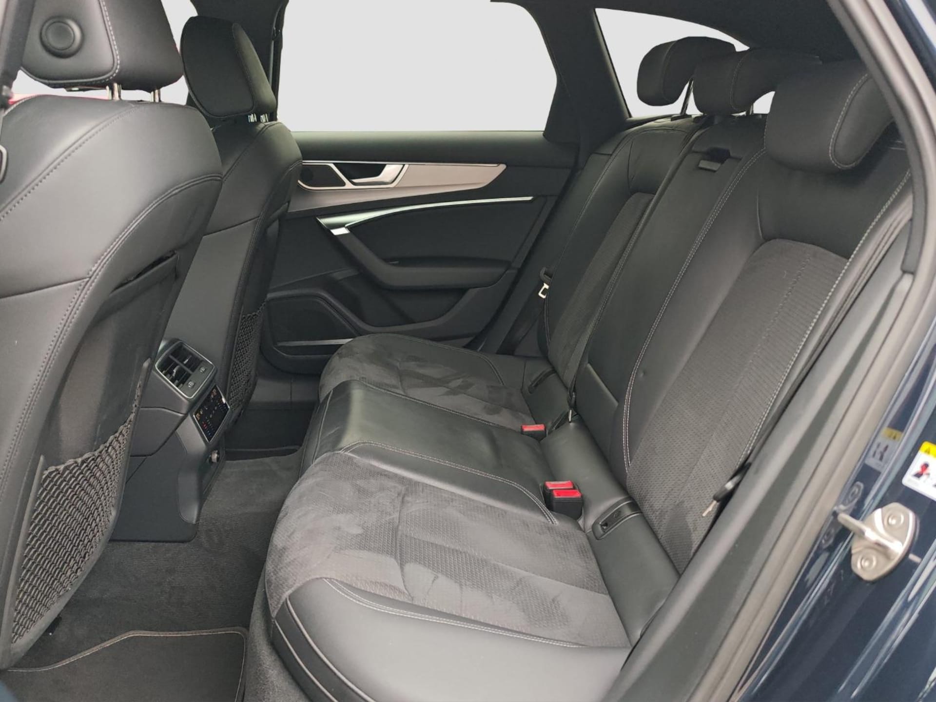 Audi S6 Avant