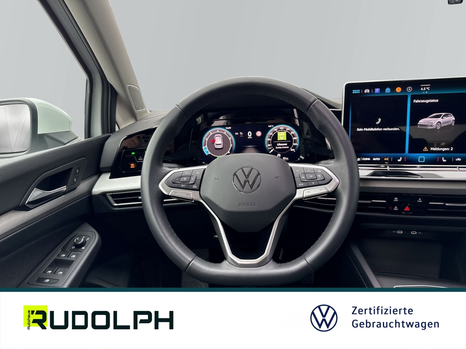 Volkswagen Golf Life