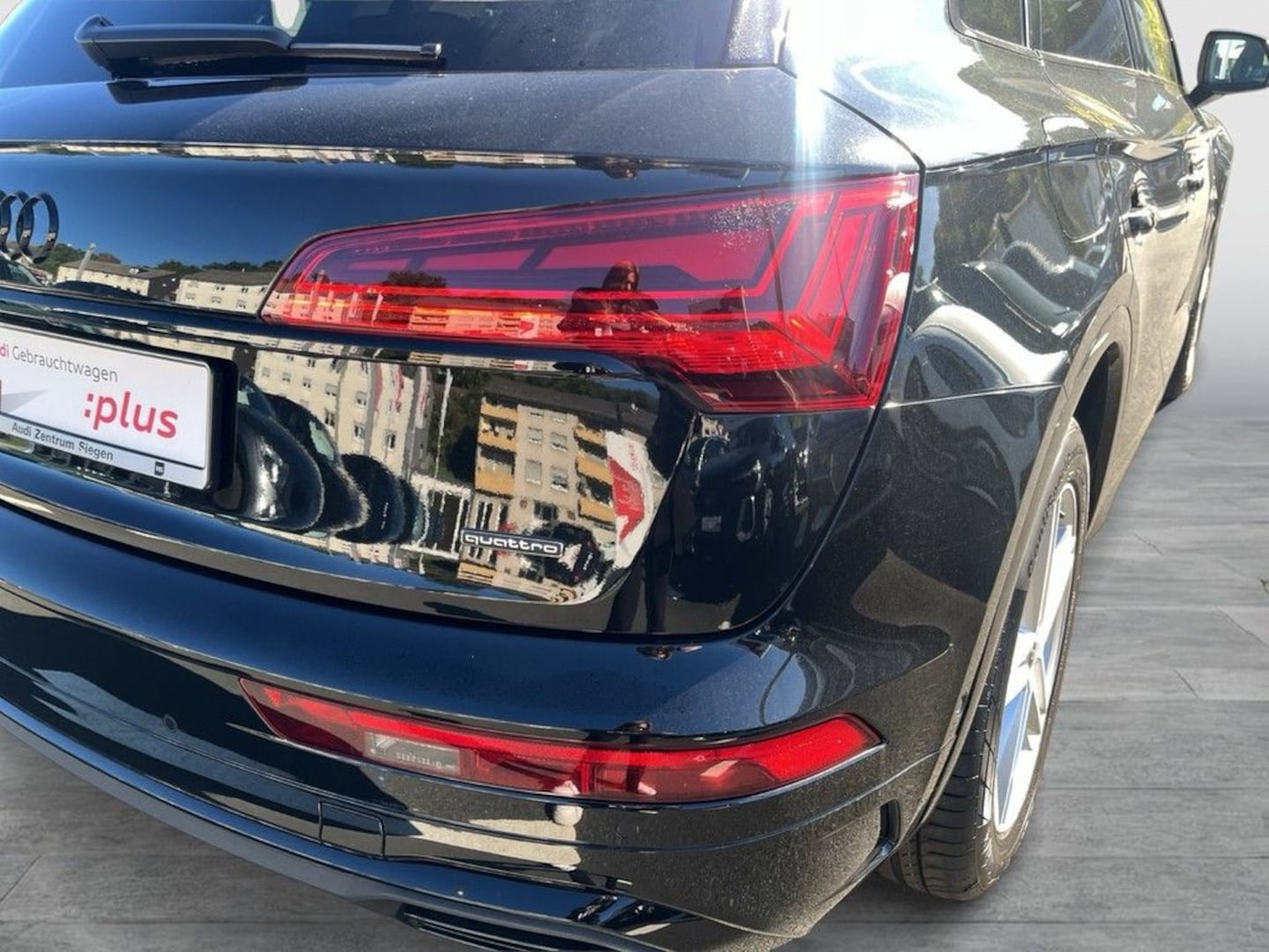 Bild über Audi Q5 TFSI e S line 50 TFSI e quattro S tronic - für weitere Informationen kontaktieren Sie den Audi Partner
