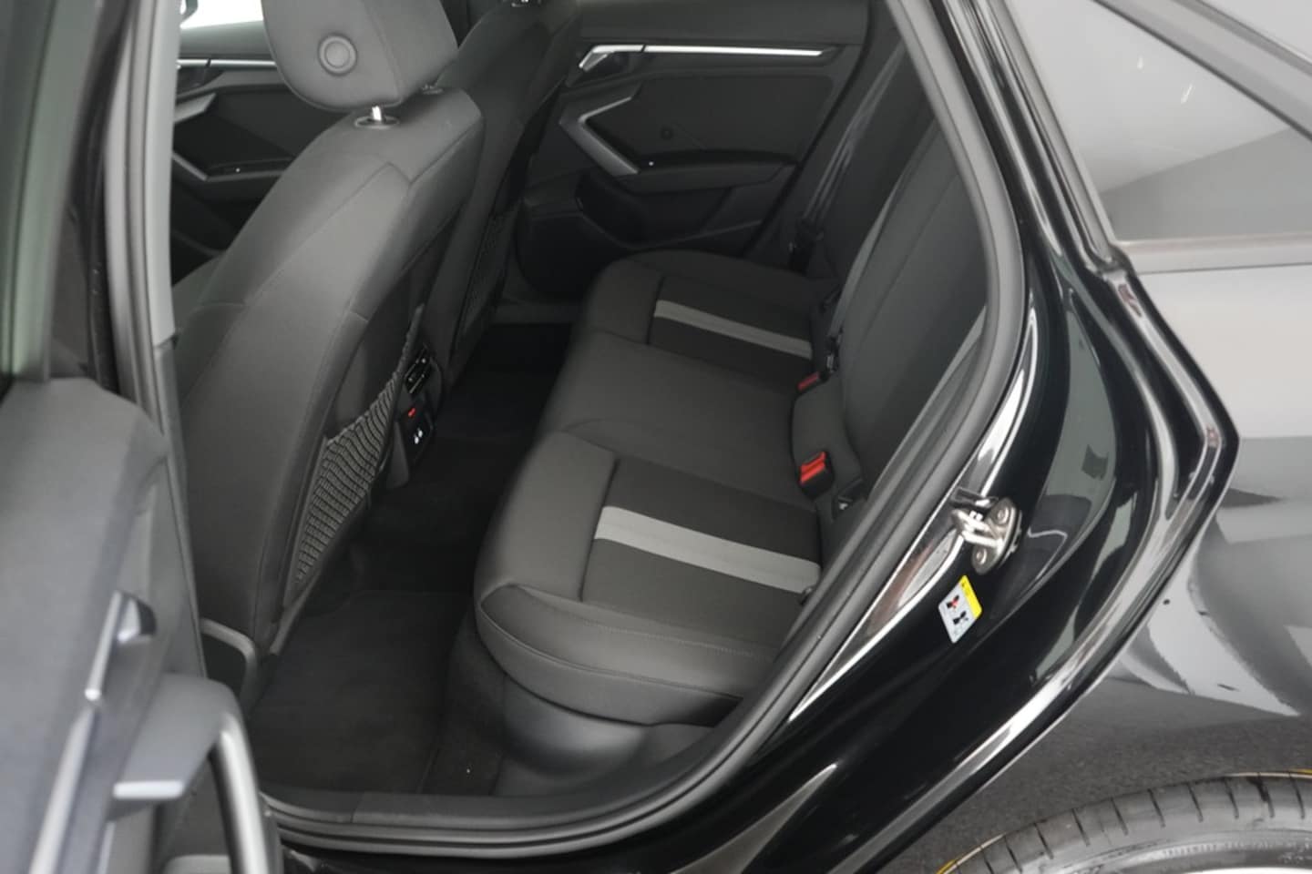 Bild über Audi A3 Limousine advanced 35 TFSI S tronic - für weitere Informationen kontaktieren Sie den Audi Partner