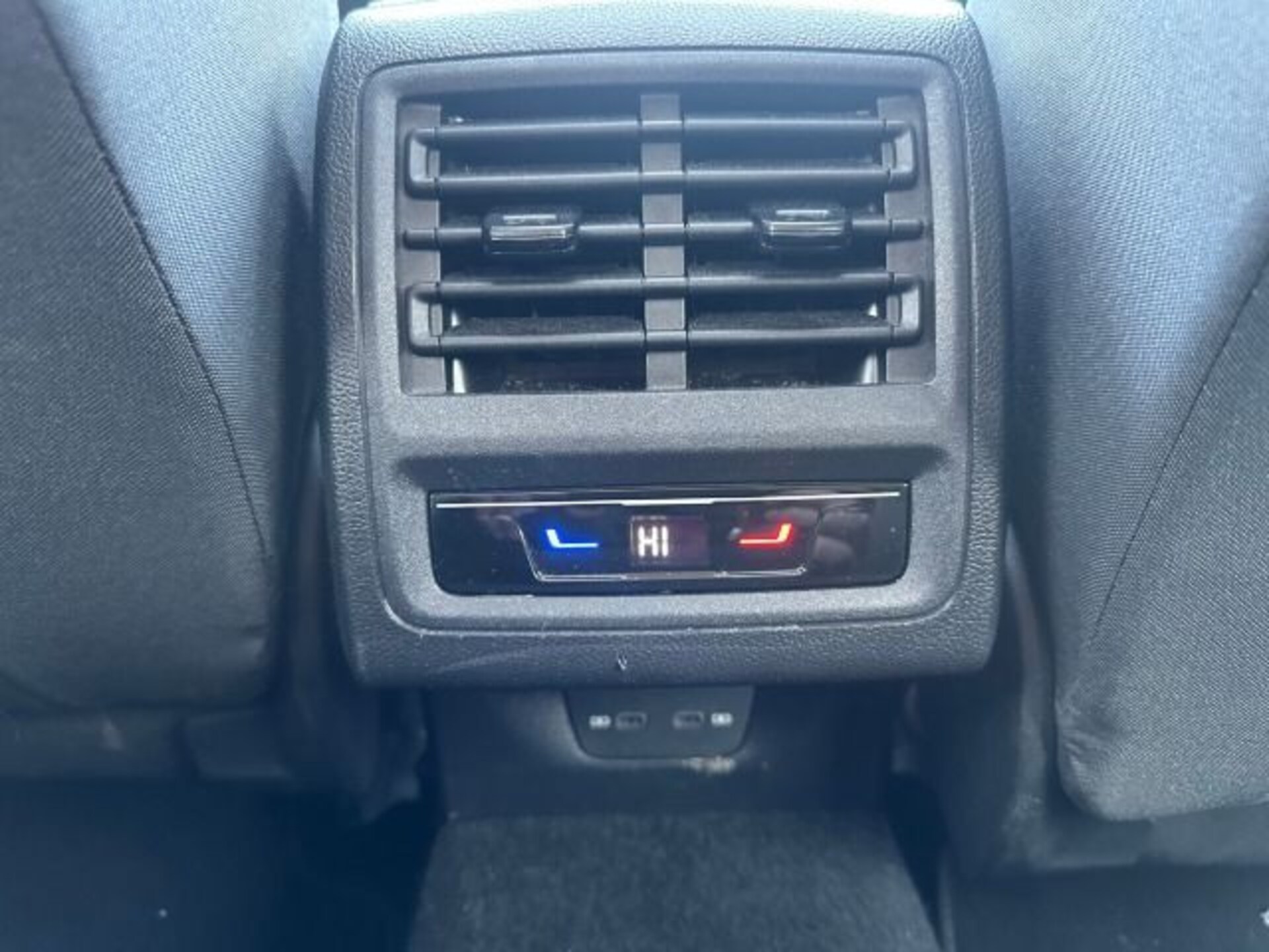 Volkswagen Golf Active