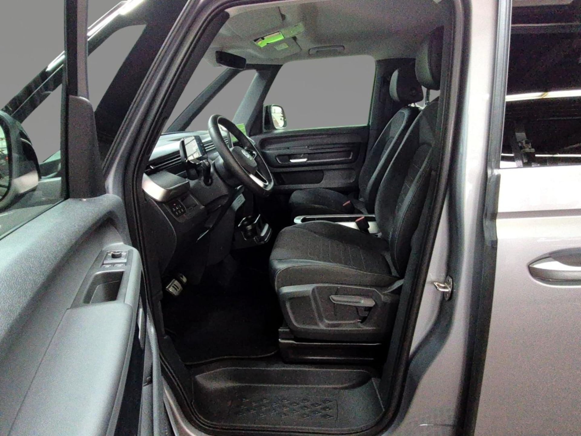 Volkswagen ID. Buzz Pure