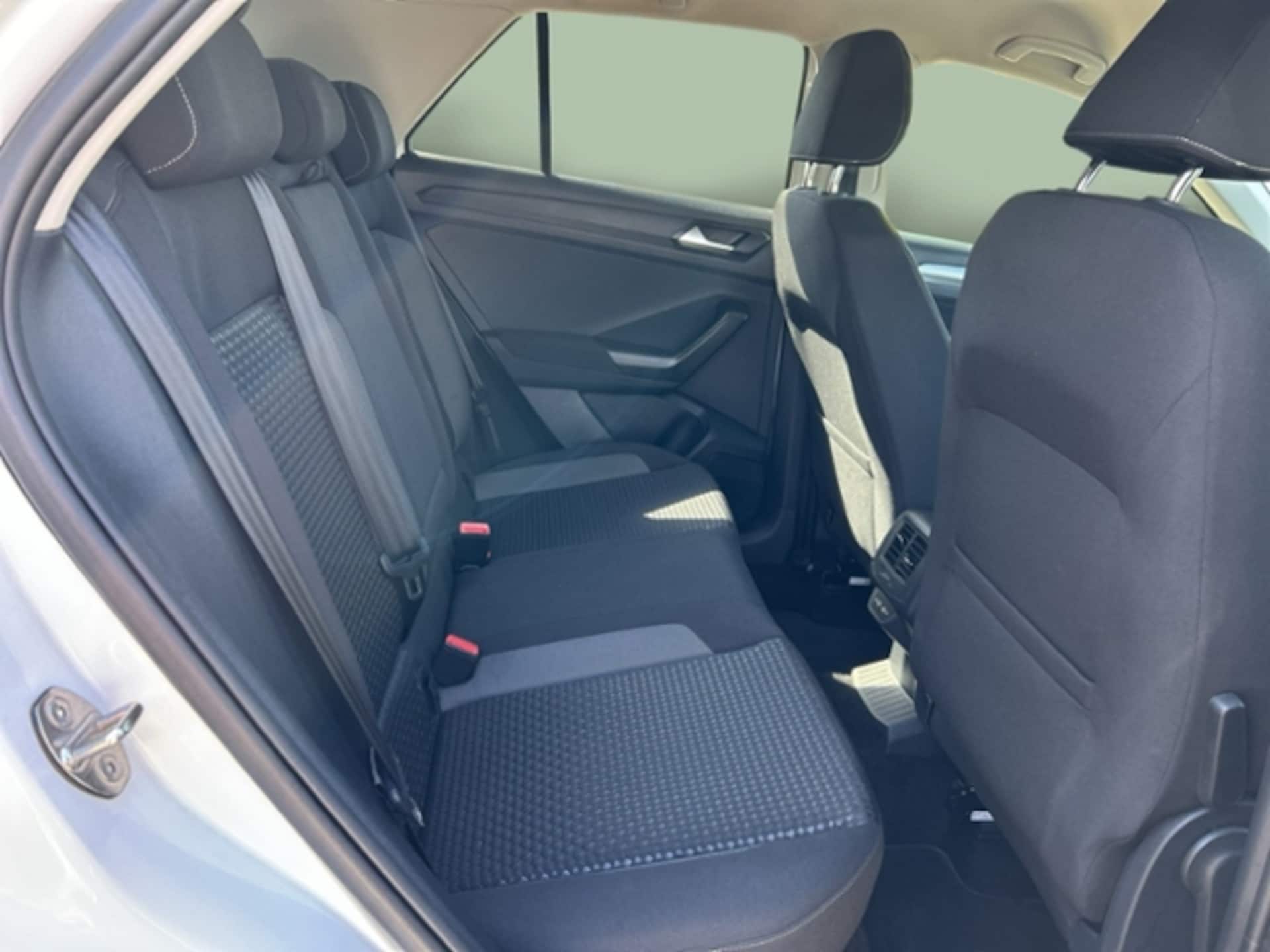 Volkswagen T-Roc Active