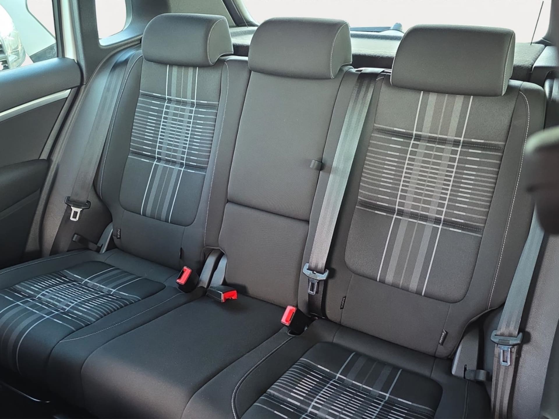 Volkswagen Tiguan LOUNGE Sport & Style