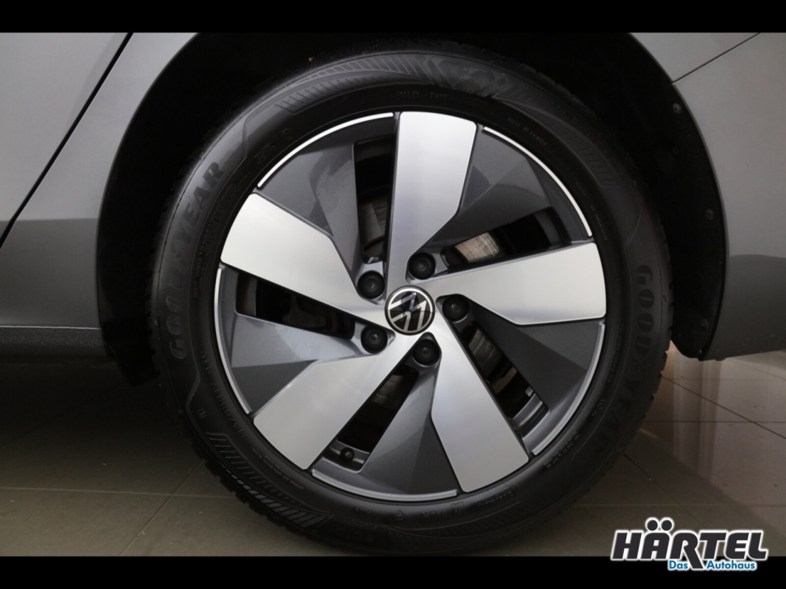 Volkswagen Passat – Bild 14