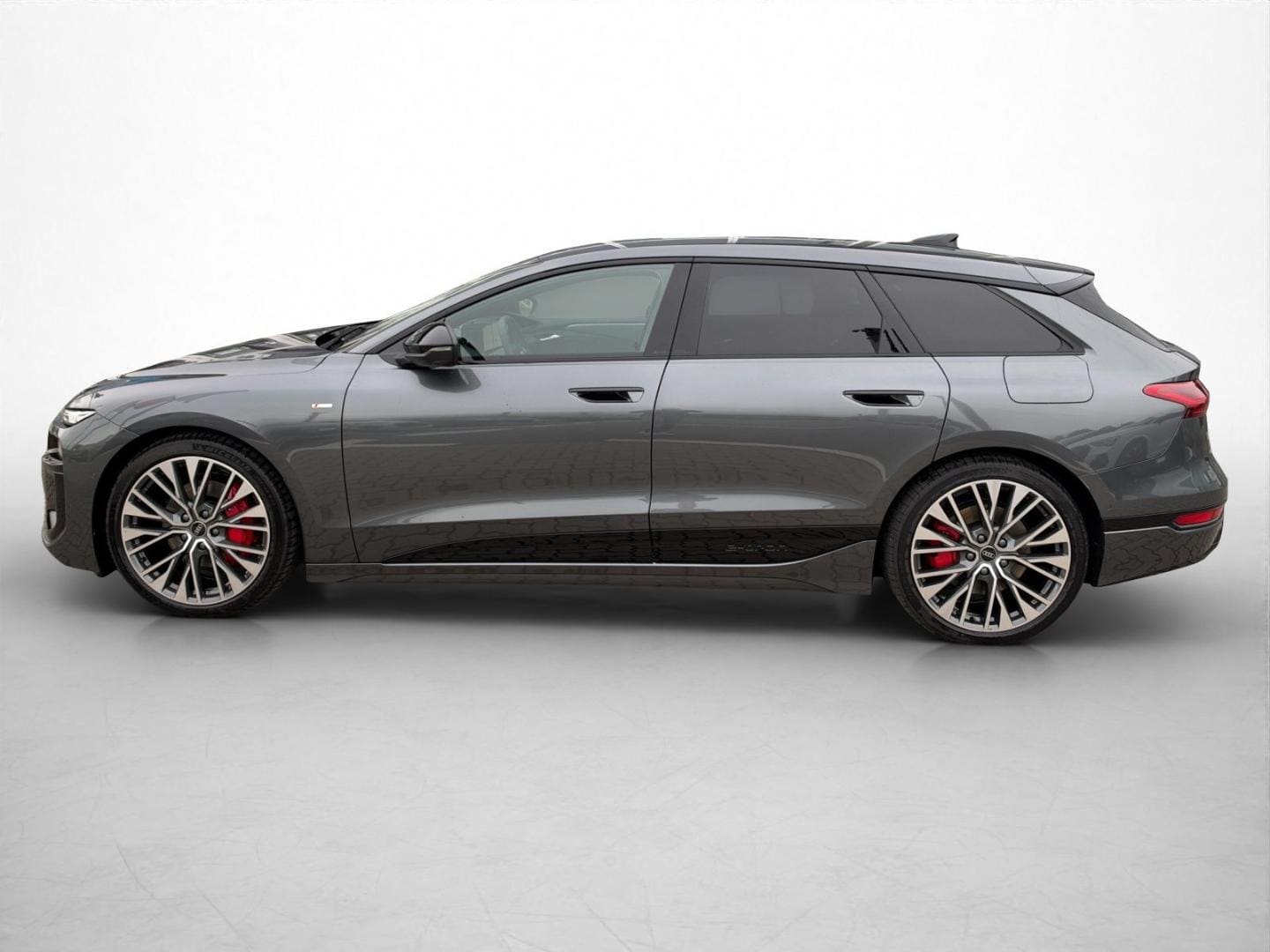 Bild über Audi A6 Avant e-tron e-tron quattro - für weitere Informationen kontaktieren Sie den Audi Partner