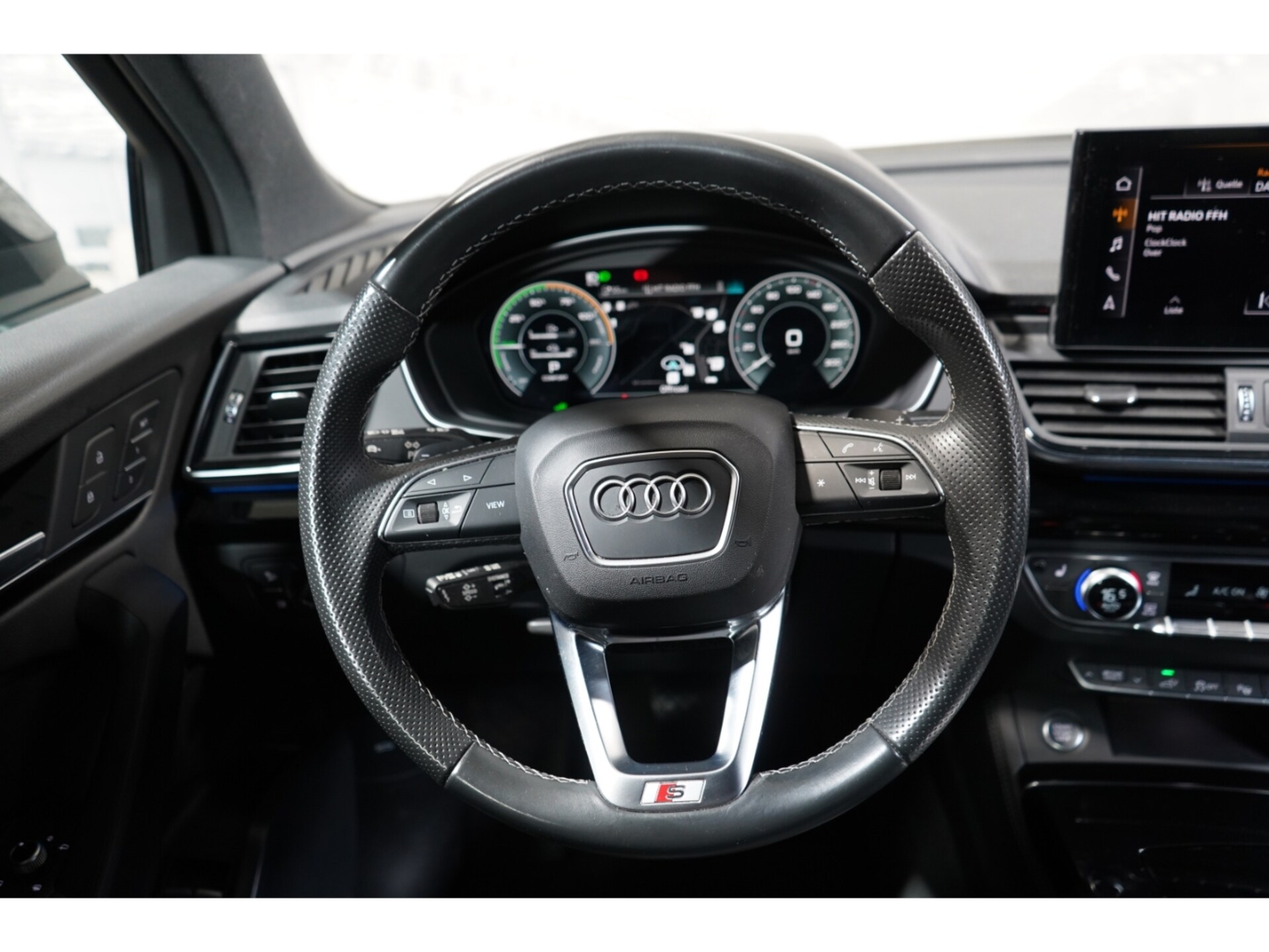 Audi Q5 TFSI e S line