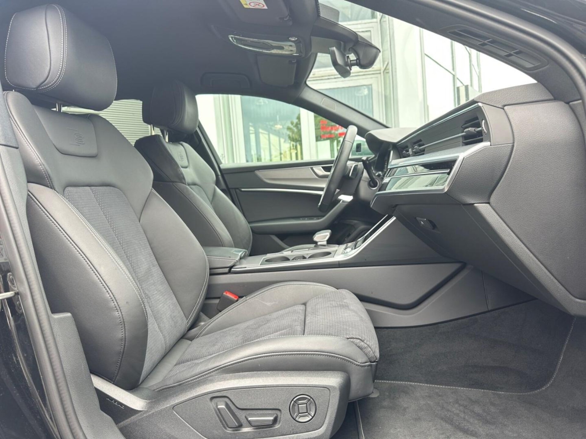 Audi S6 Avant