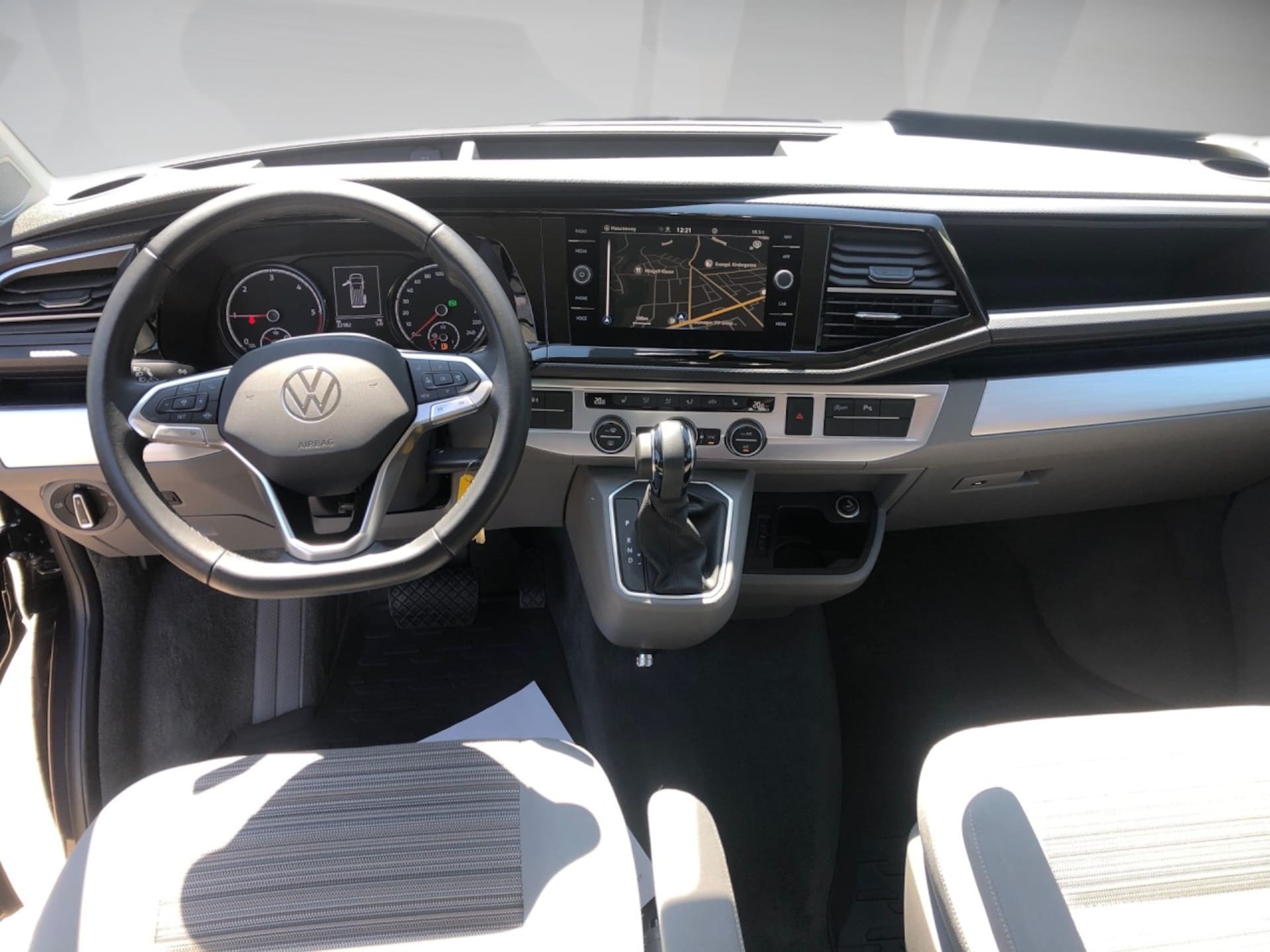 Volkswagen T6.1 California Beach