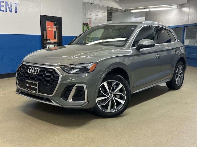 Photo of 2023 Audi Q5