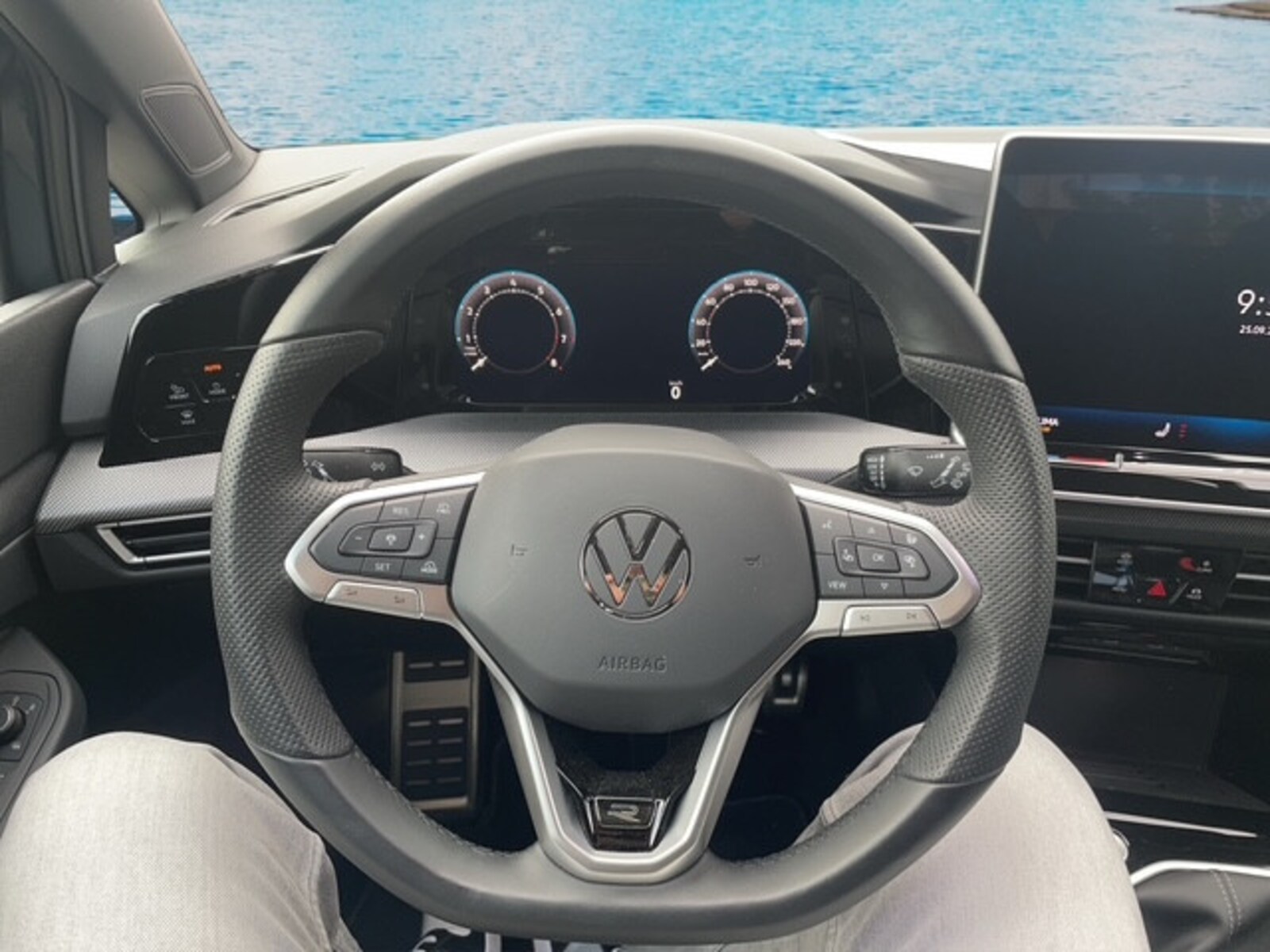 Volkswagen Golf Variant – Bild 14