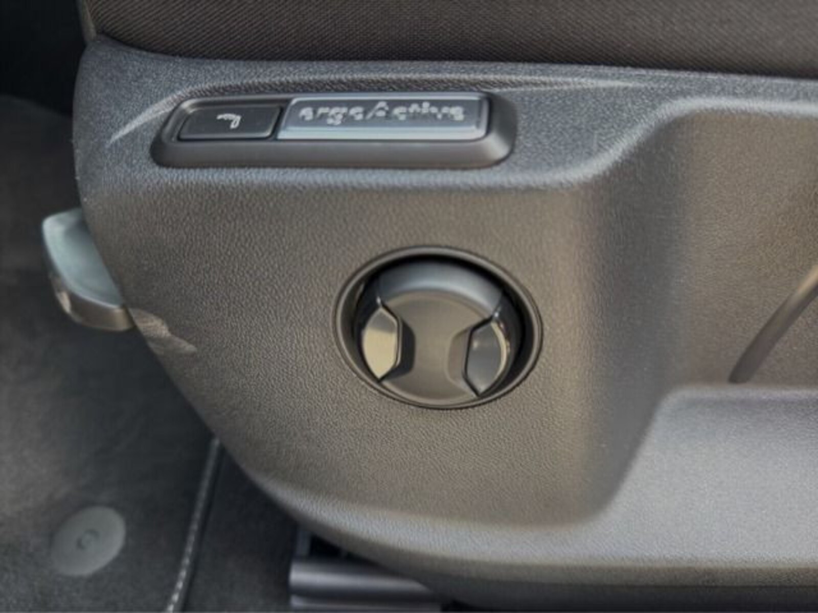 Volkswagen T-Roc – Bild 18