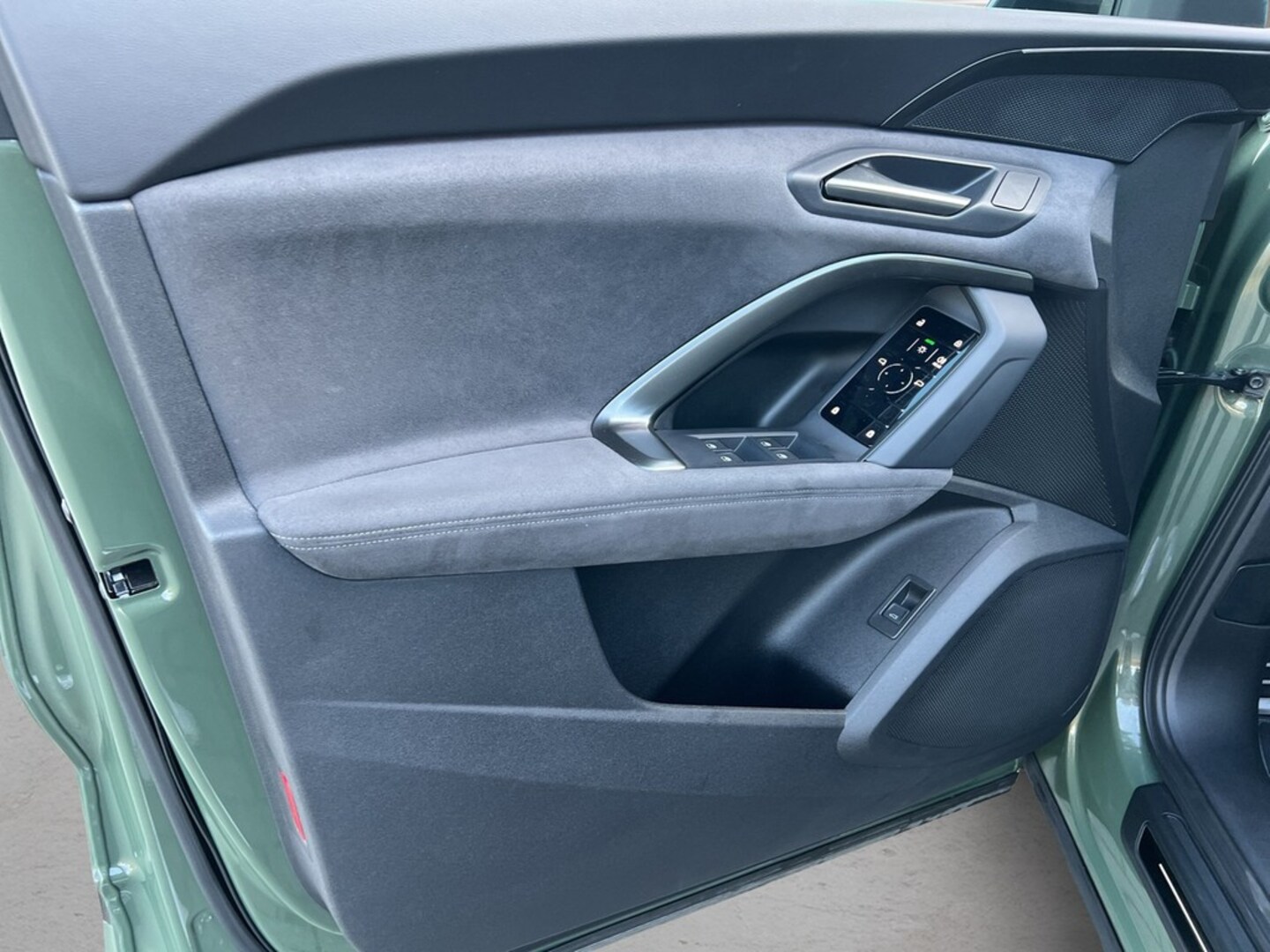 Bild über Audi Q5 SUV TDI quattro 150 kW S tronic - für weitere Informationen kontaktieren Sie den Audi Partner