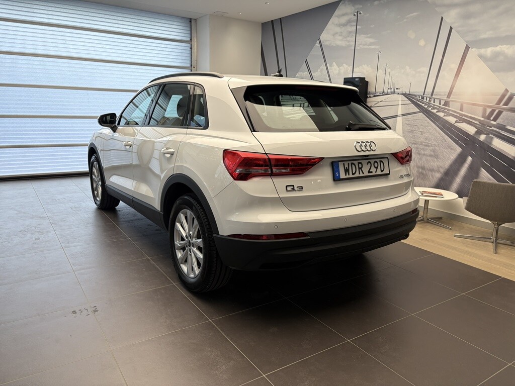 Image about Audi Q3 TFSI e Q3 45 TFSI e Proline 245 hk S tronic