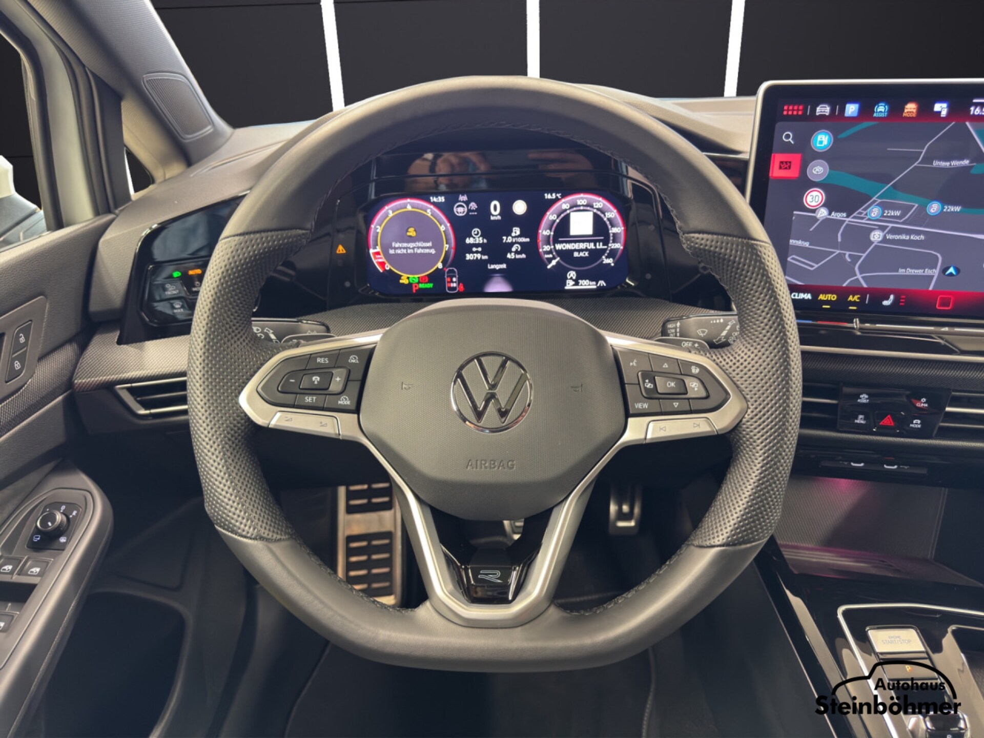 Volkswagen Golf R-Line