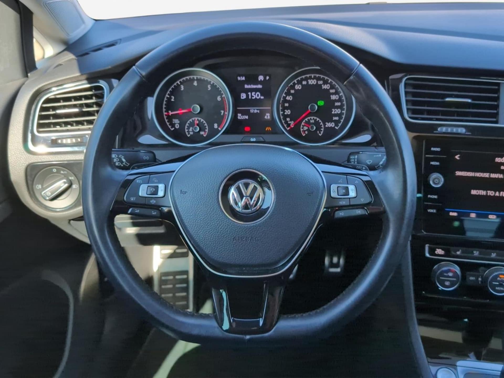 Volkswagen Golf IQ.DRIVE