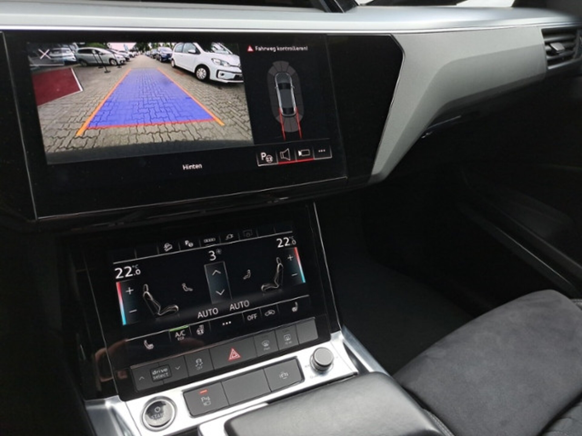 Audi Q8 Sportback e-tron Advanced
