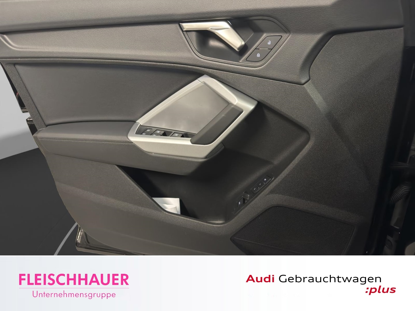 Bild über Audi Q3 TFSI 110 kW S tronic - für weitere Informationen kontaktieren Sie den Audi Partner