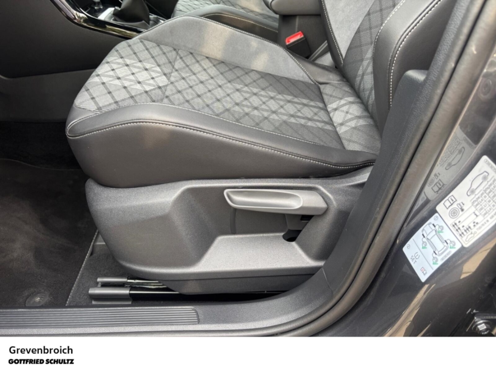 Volkswagen T-Roc – Bild 12