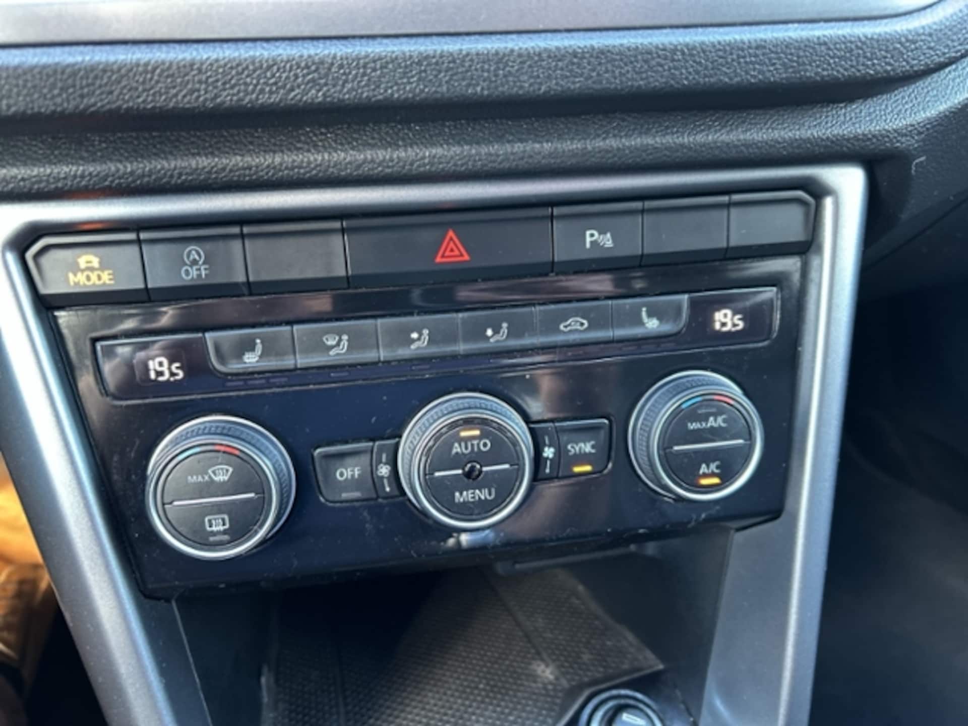 Volkswagen T-Roc Active
