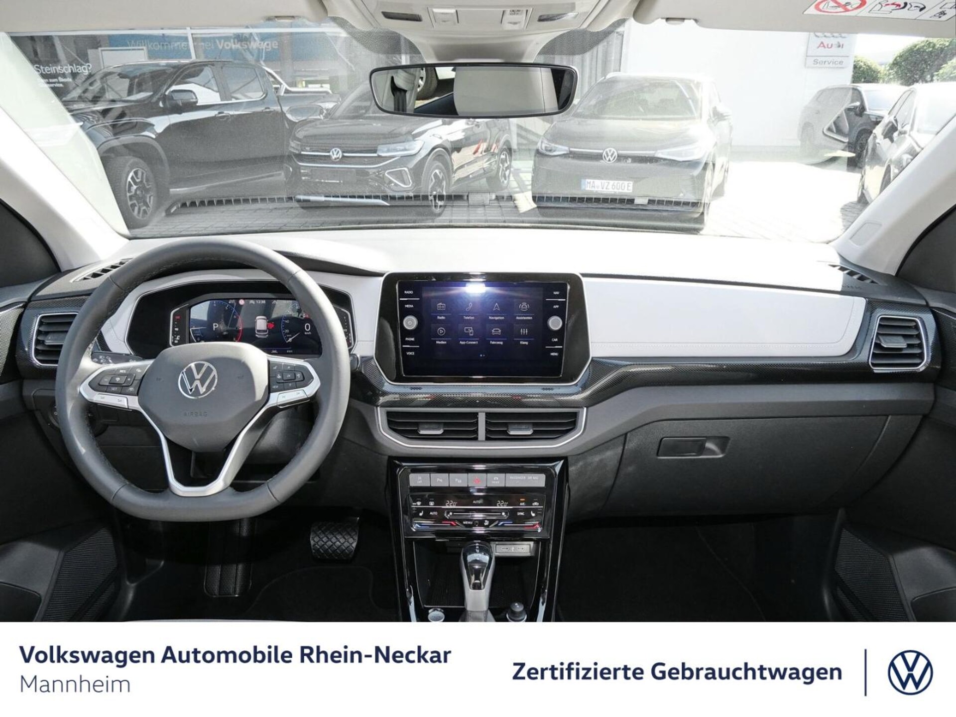 Volkswagen T-Cross Style