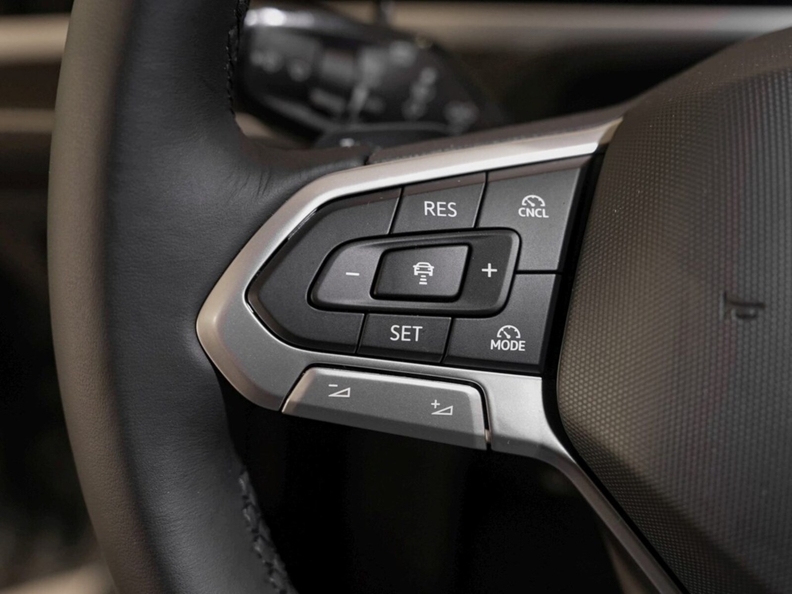 Volkswagen Passat – Bild 18