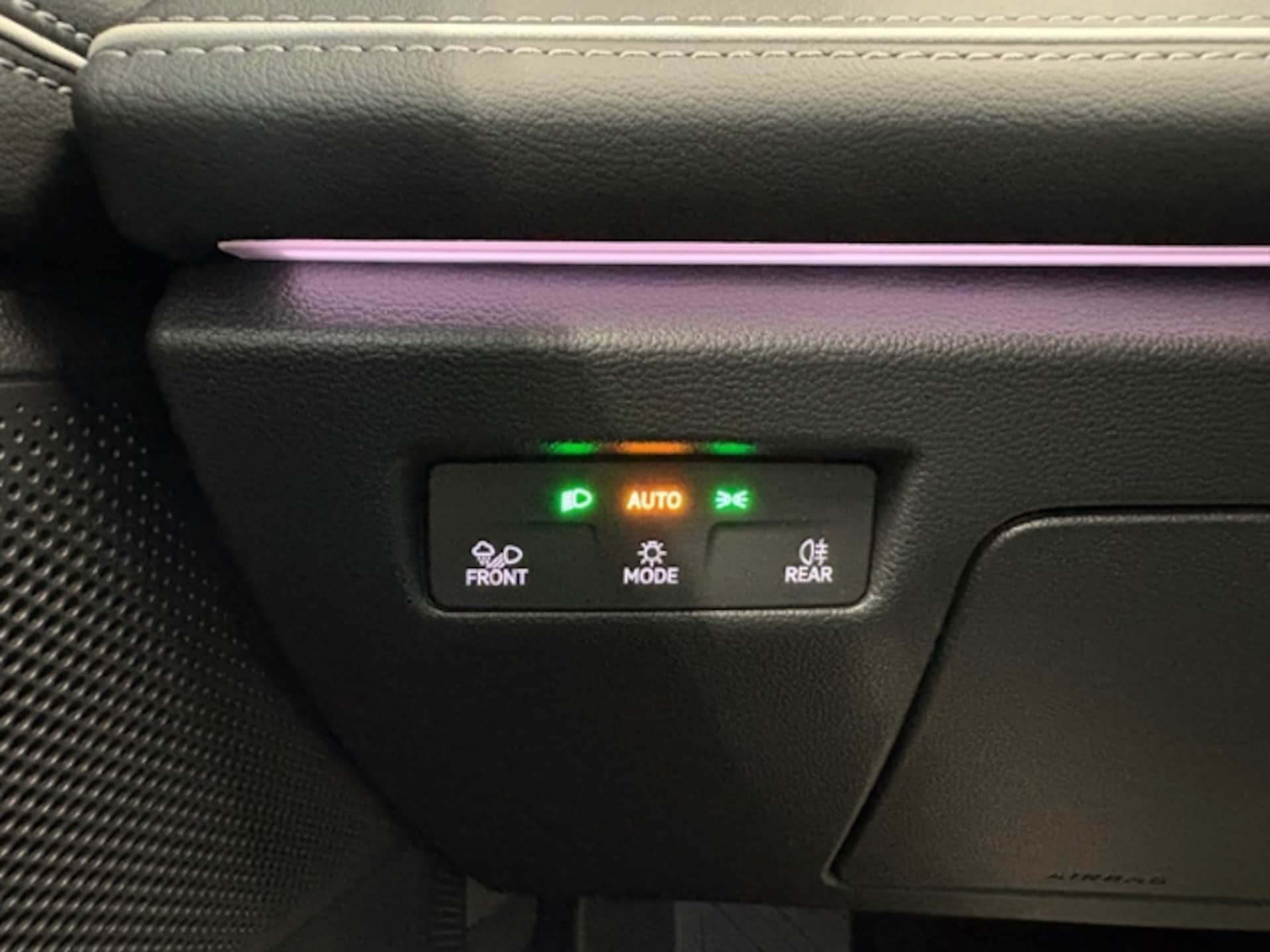Volkswagen Passat Elegance