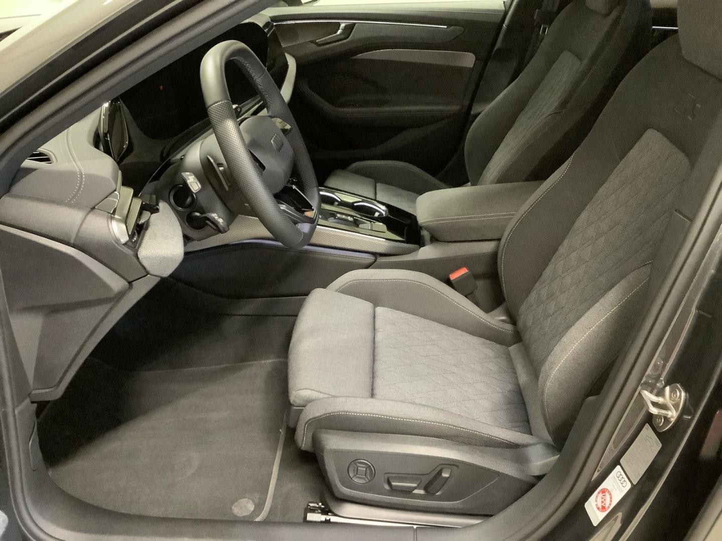 Bild über Audi A6 Avant edition one TDI quattro 150 kWS tronic - für weitere Informationen kontaktieren Sie den Audi Partner