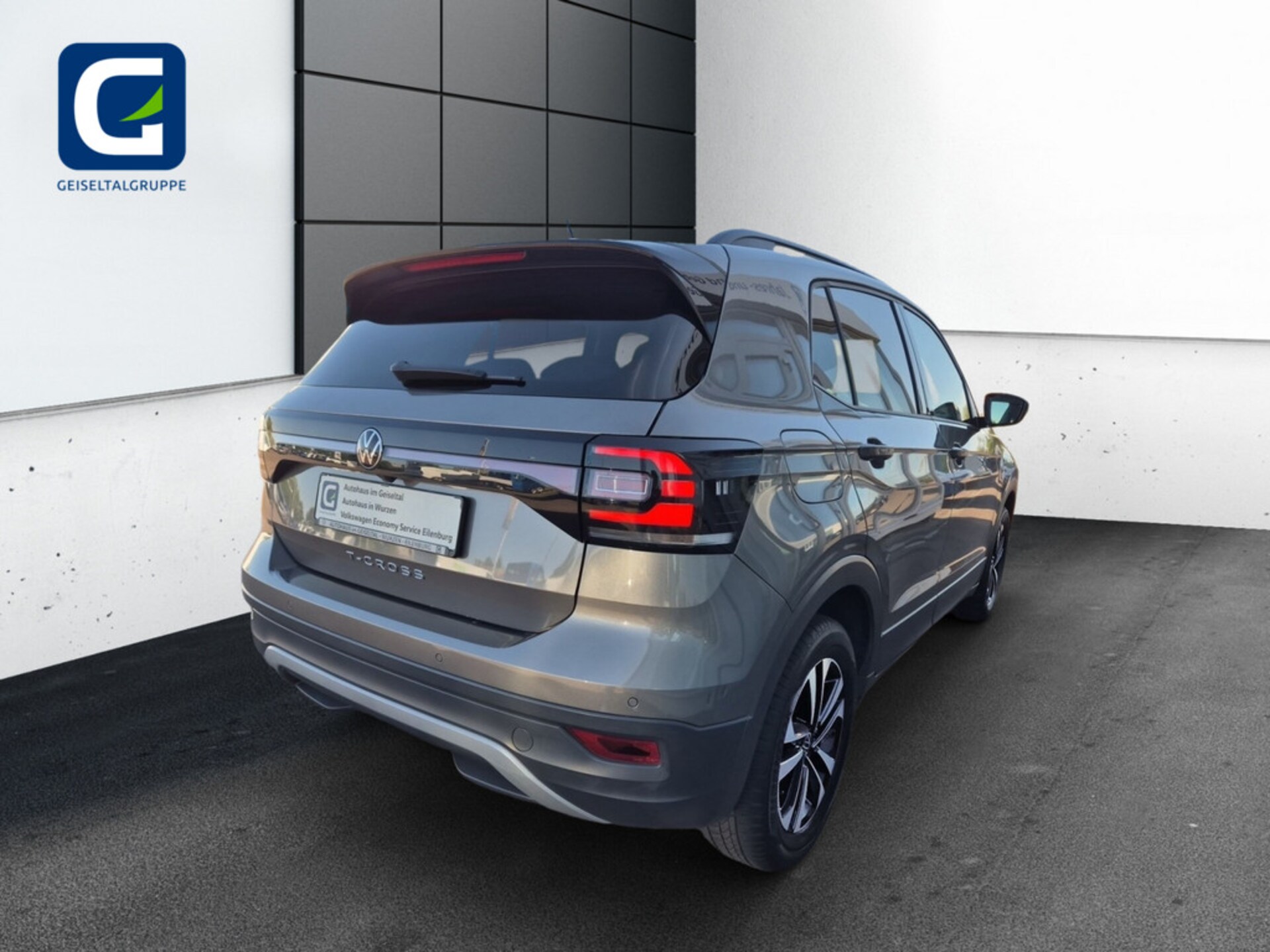 Volkswagen T-Cross United