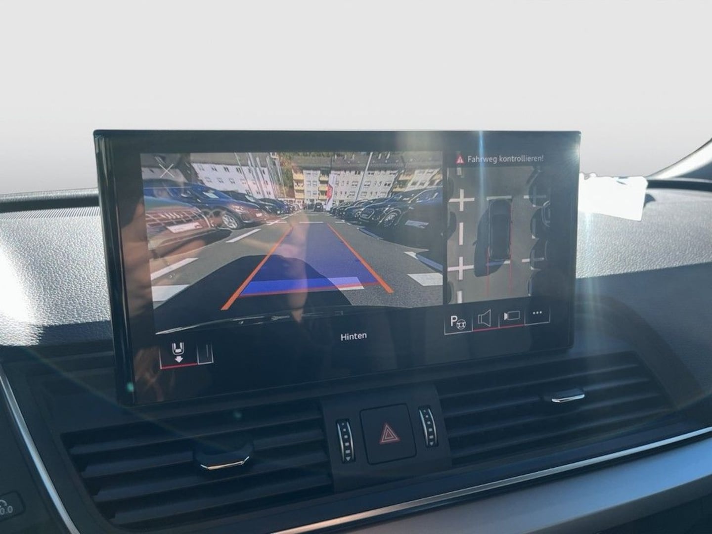 Bild über Audi Q5 TFSI e S line 50 TFSI e quattro S tronic - für weitere Informationen kontaktieren Sie den Audi Partner