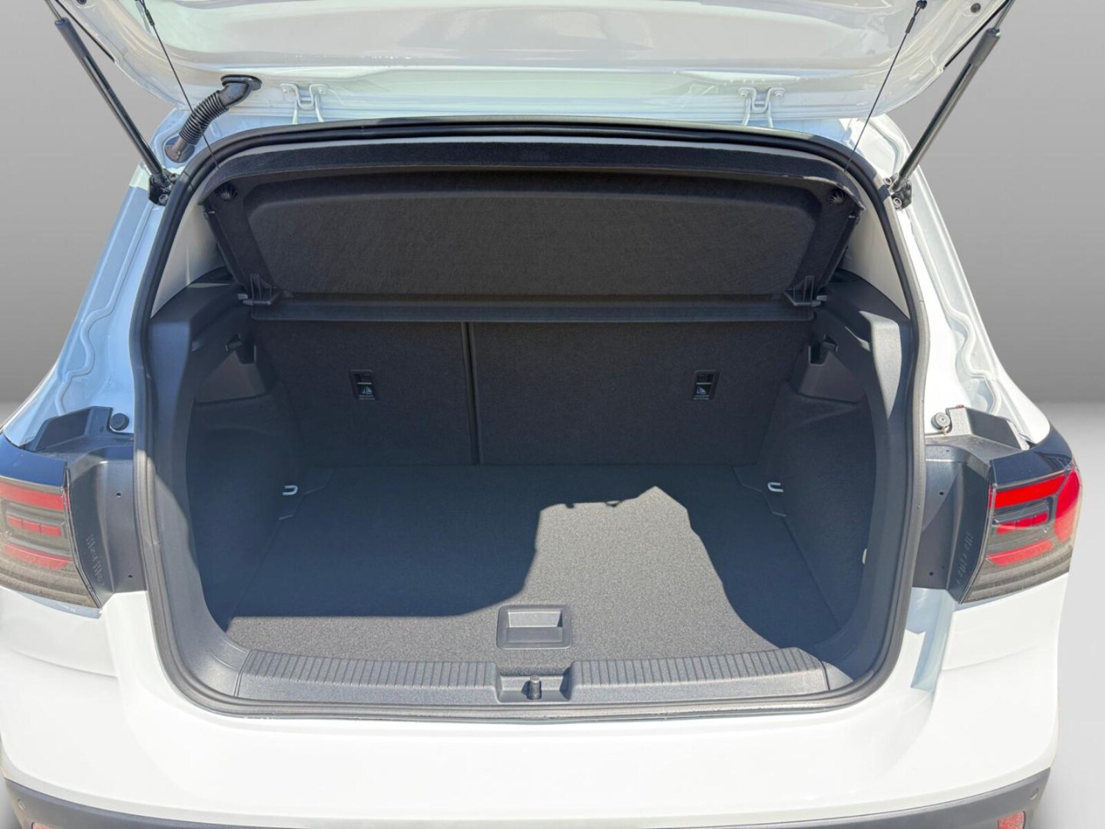 Volkswagen T-Cross – Bild 10