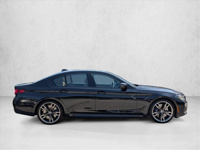 2022 BMW M550
