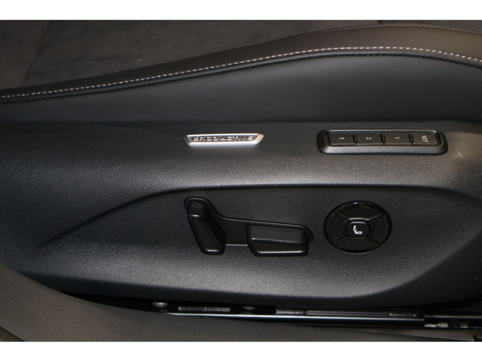 Volkswagen Passat – Bild 20