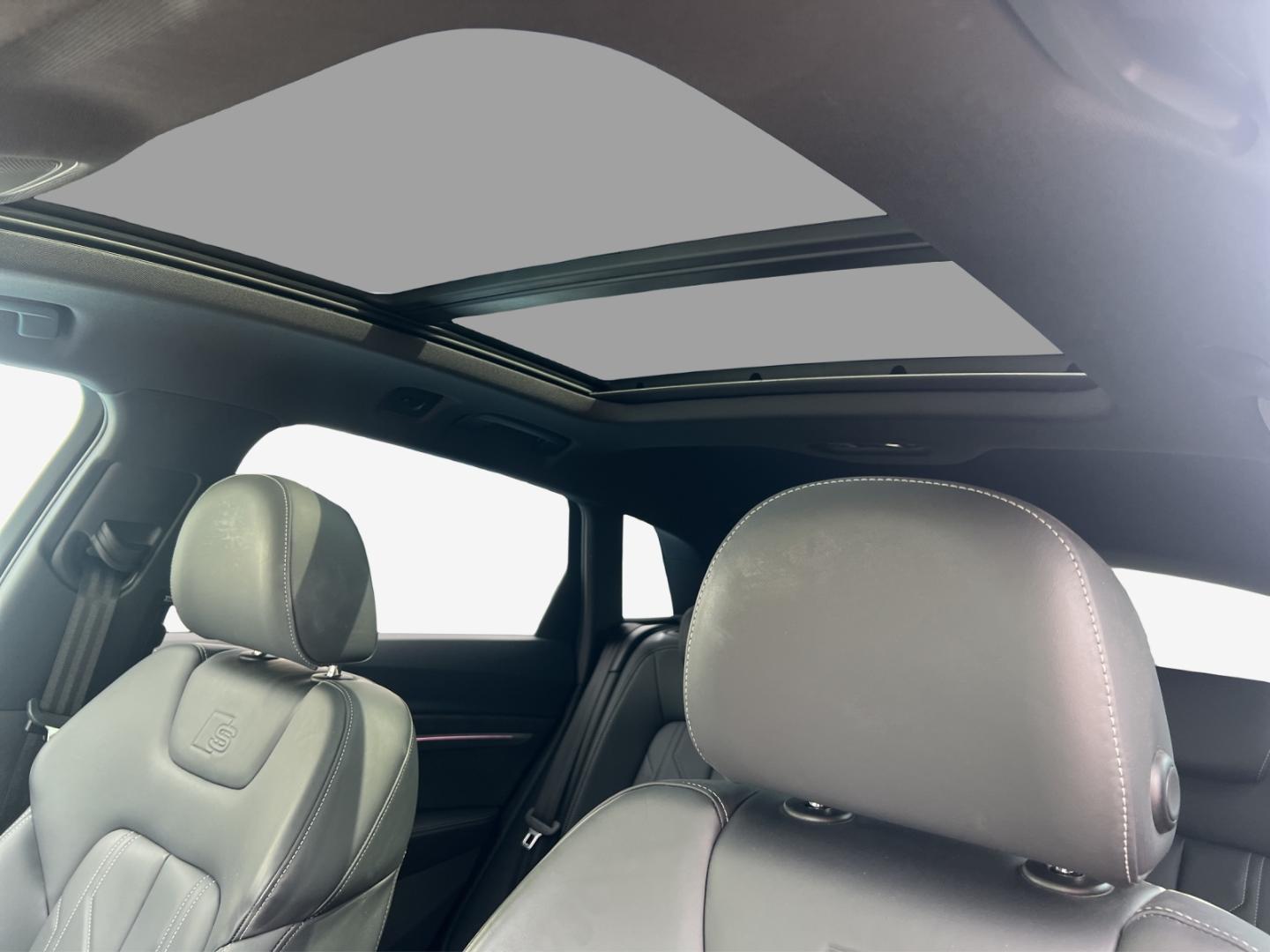 Image about Audi e-tron S e-tron S 370,00 kW