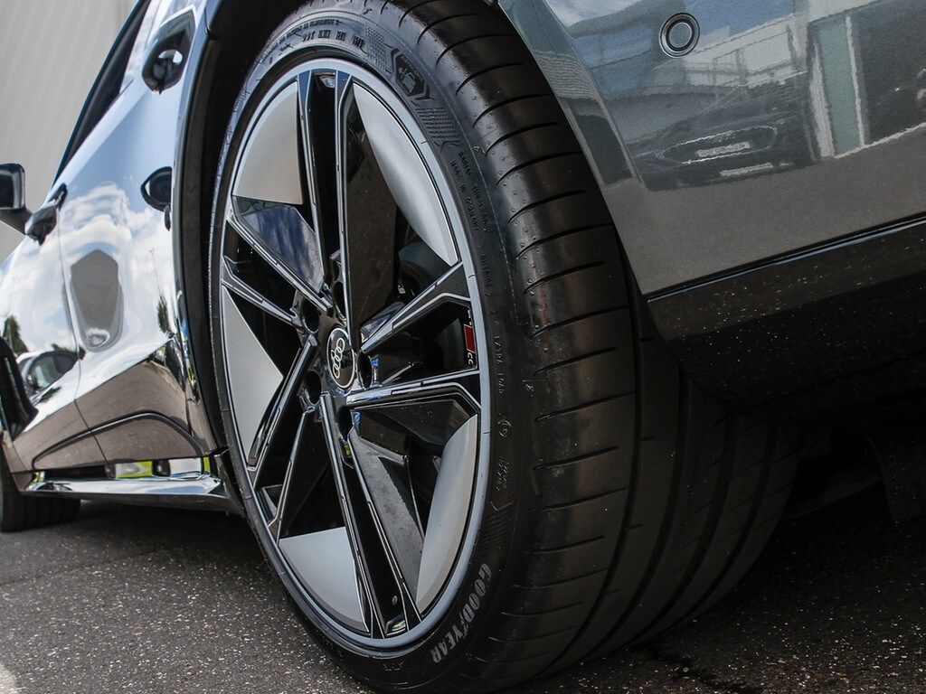 Image about Audi e-tron GT e-tron quattro