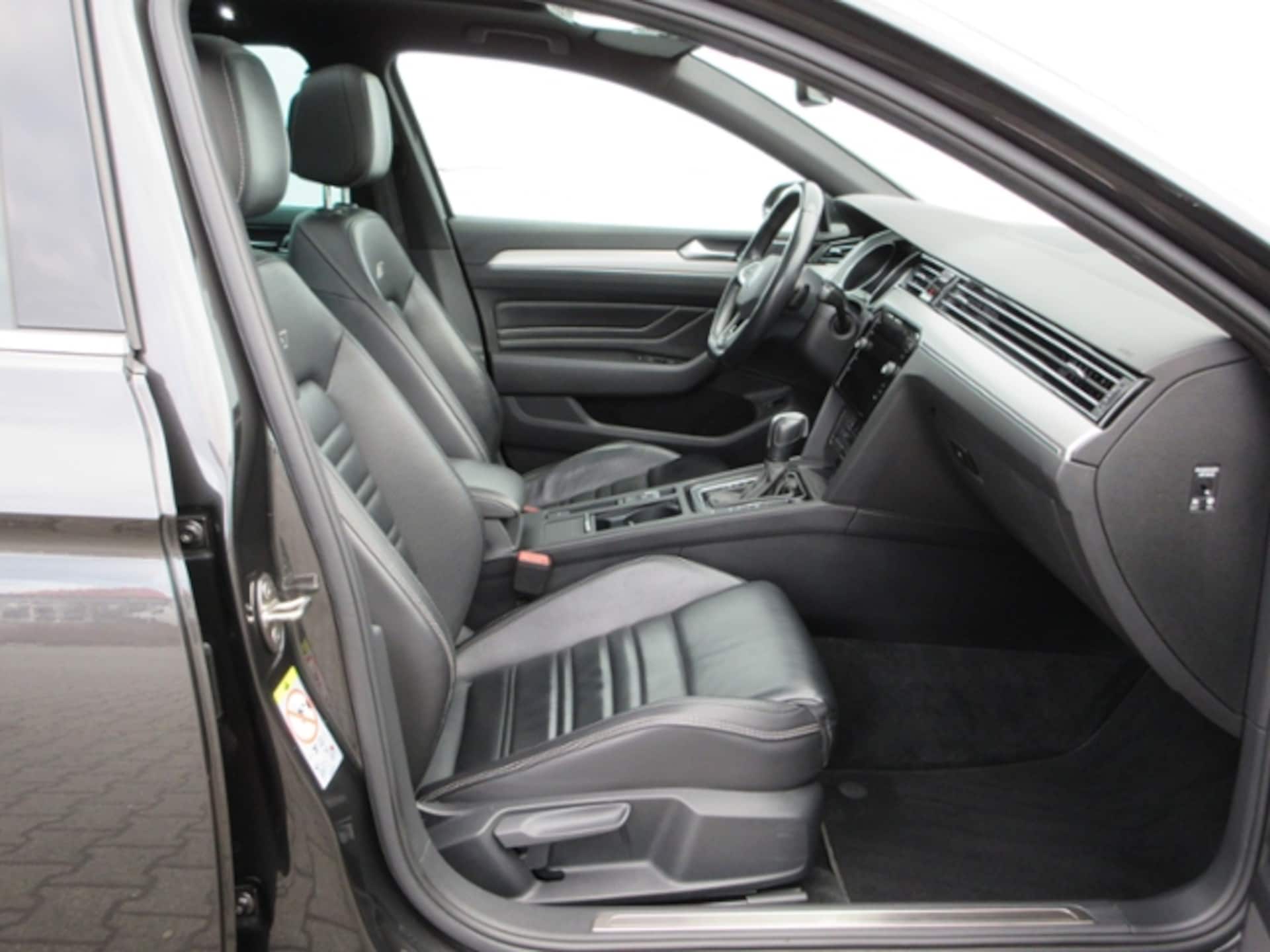 Volkswagen Passat Variant Elegance