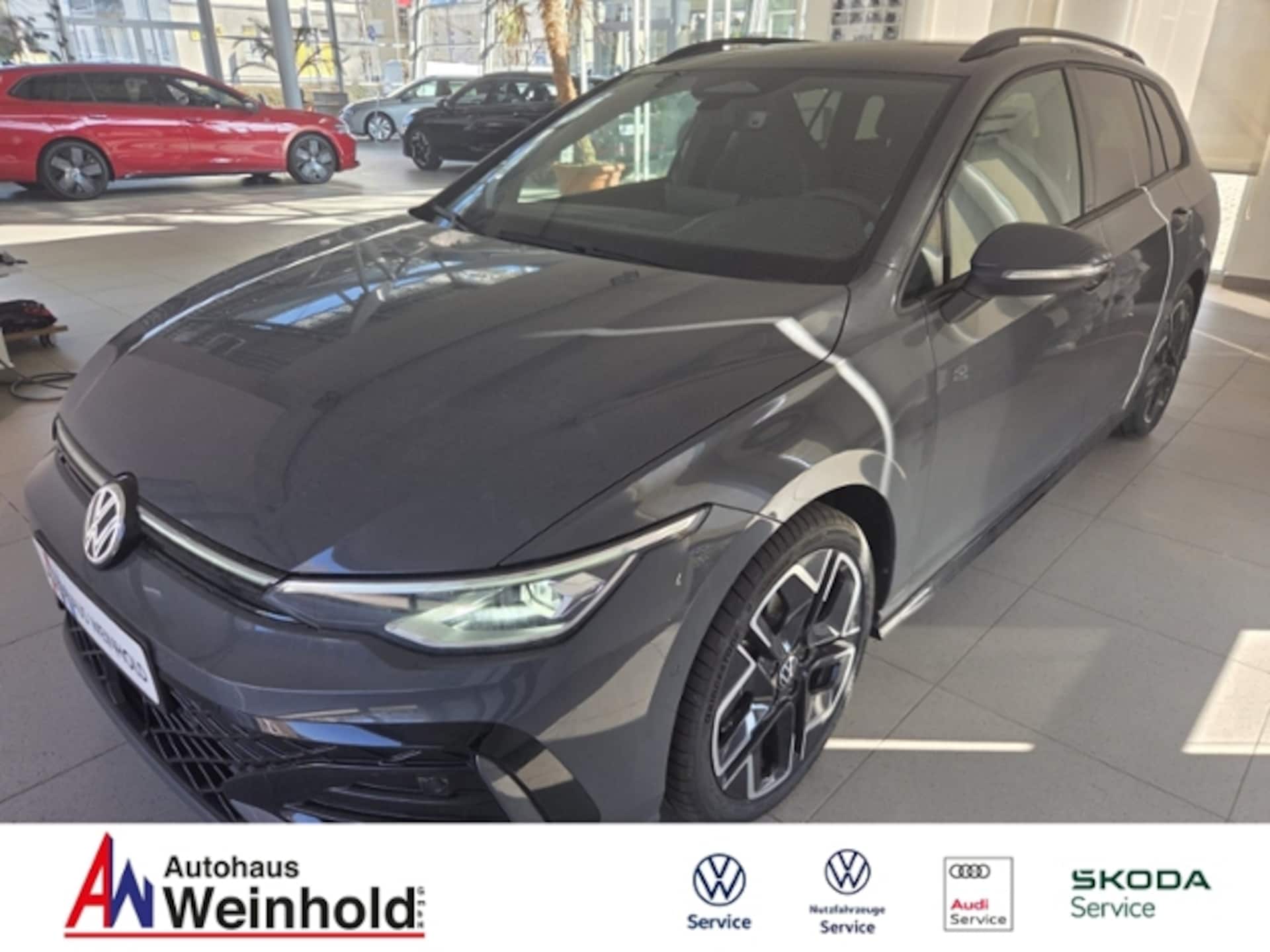 Volkswagen Golf Variant R-Line