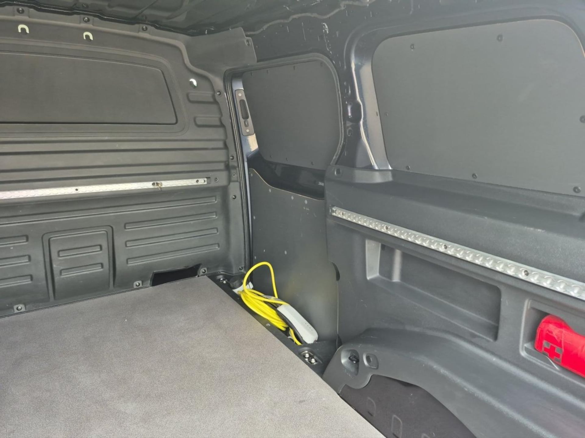 Volkswagen ID. Buzz Cargo Basis-Modell