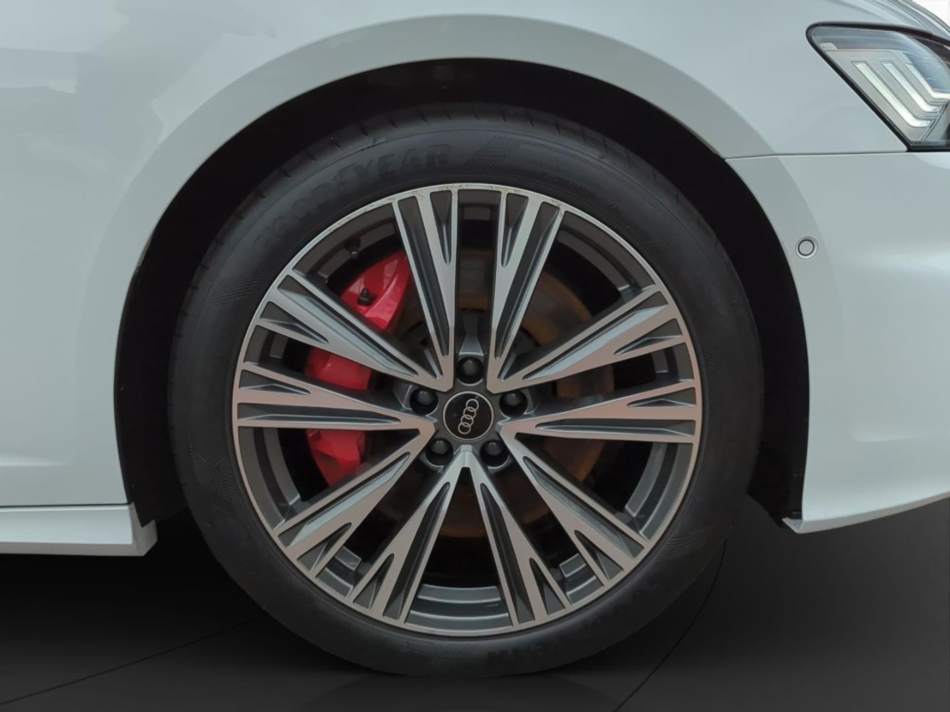 Audi A6 Avant TFSI e Design