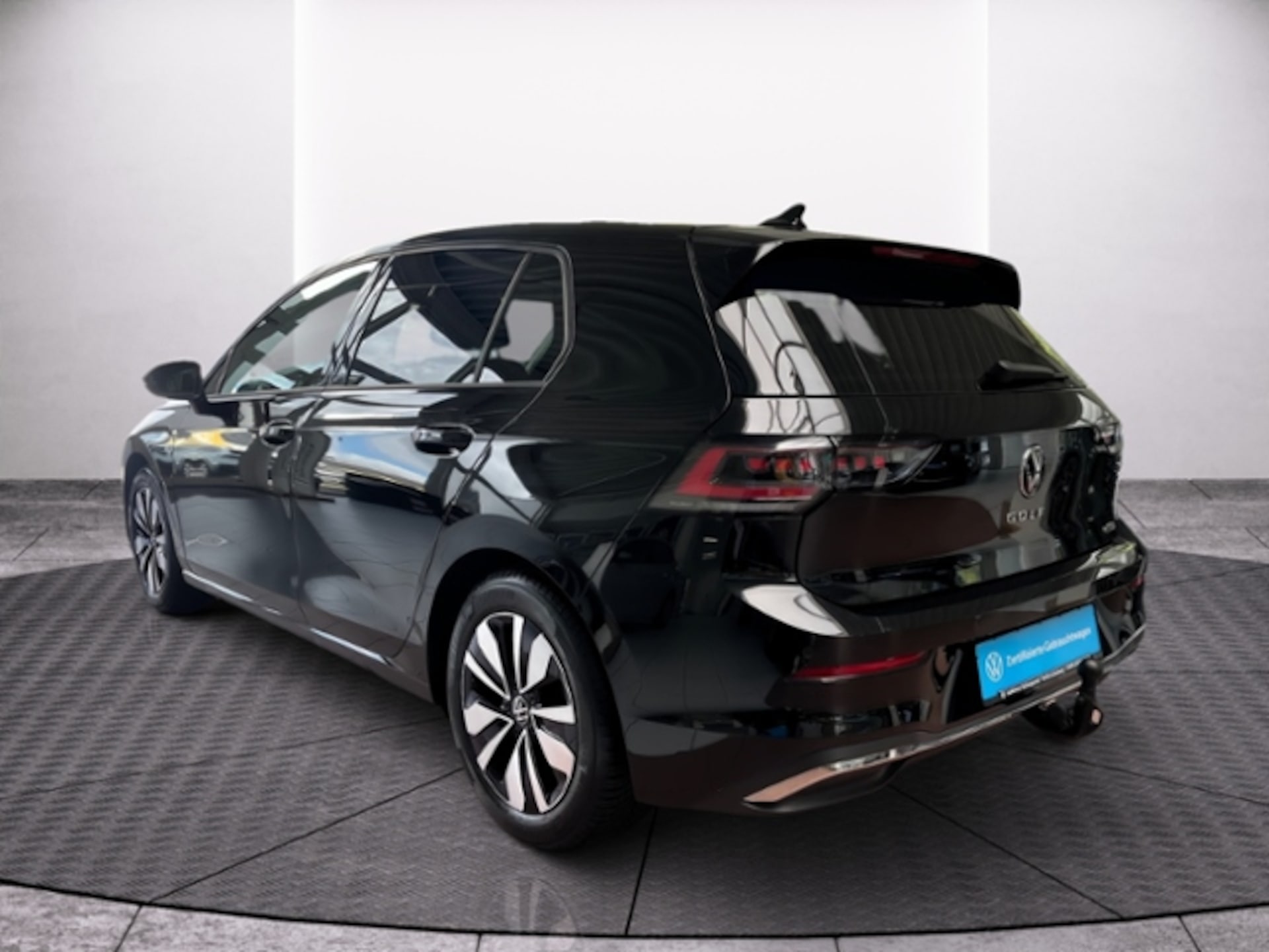Volkswagen Golf Life