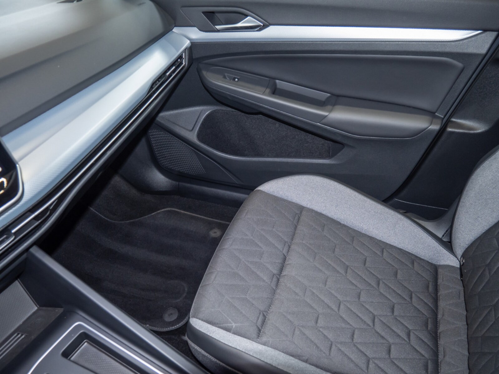 Volkswagen Golf Variant – Bild 17