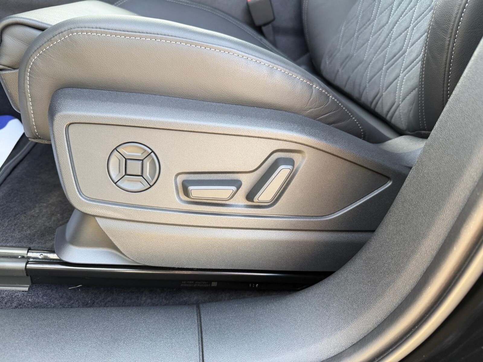 Audi SQ5 – Bild 9