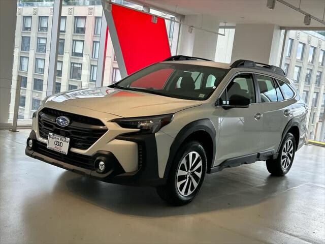 2025 Subaru Outback Base