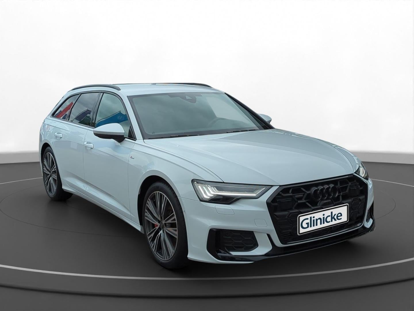 Bild über Audi A6 Avant TFSI e S line 55 TFSI e quattro S tronic - für weitere Informationen kontaktieren Sie den Audi Partner